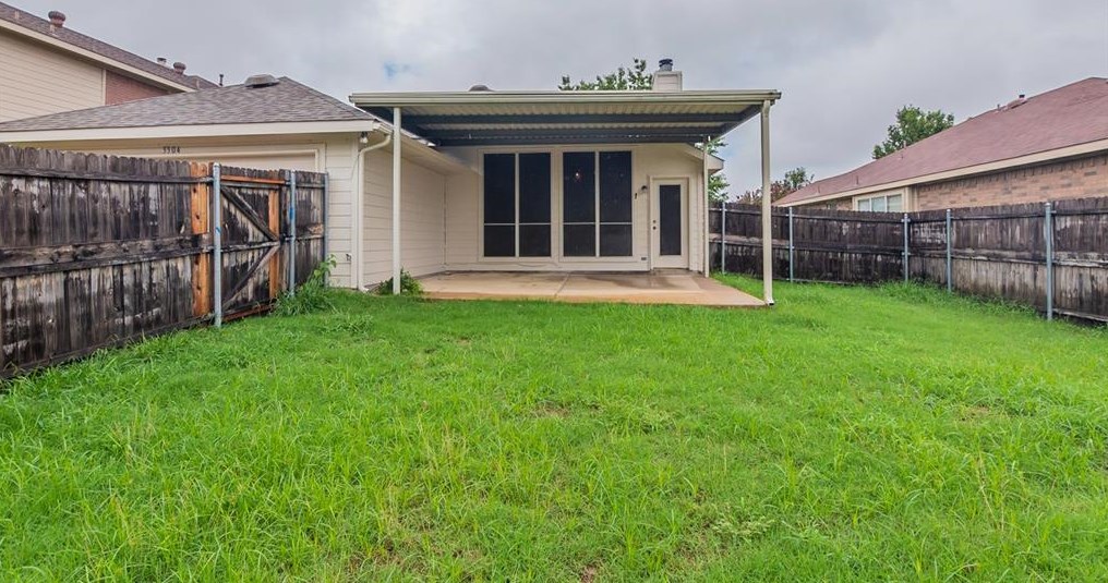 3304 Aqueduct Ct, Mesquite TX 75181-4299 exterior