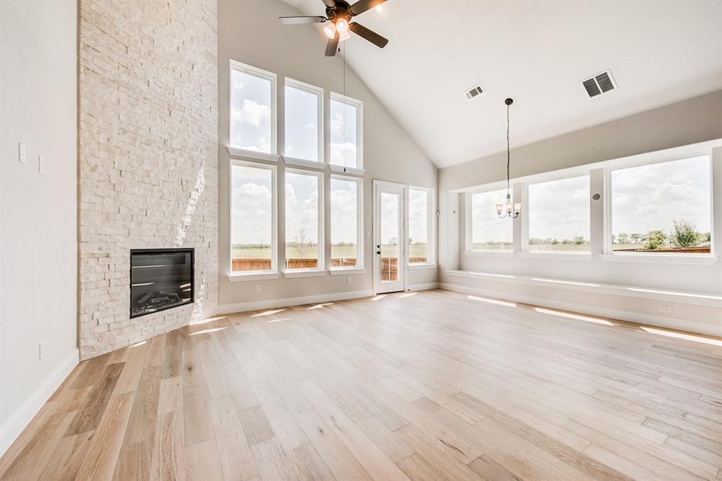 1102 Stallion Ln, Justin, TX 76247 MLS 20158351 Coldwell Banker