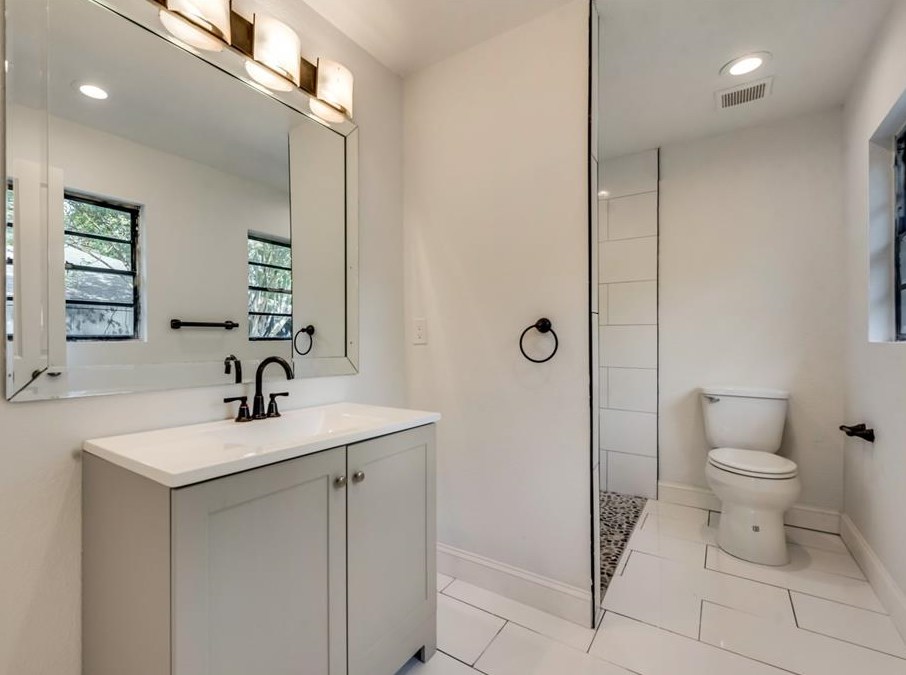 419 Gross St, Mesquite TX 75149-4022 exterior