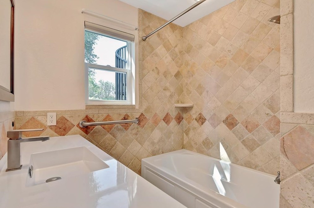 450 Kentucky Ln, Mckinney TX 75069-1266 exterior