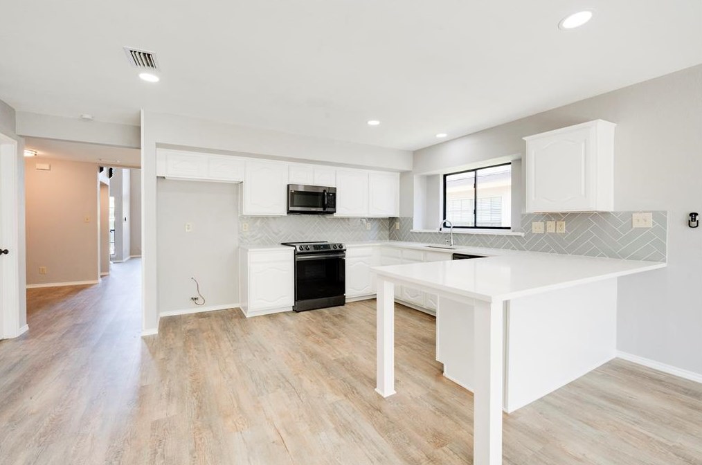 408 Longshadow Ln, Mesquite TX 75149-5998 exterior