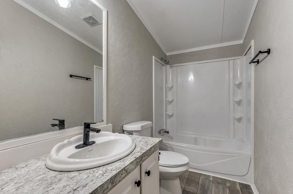 1051 Magnolia Mound, Kemp TX 75143-5952 exterior