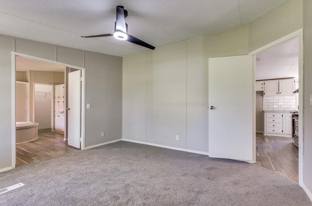 1051 Magnolia Mound, Kemp TX 75143-5952 exterior