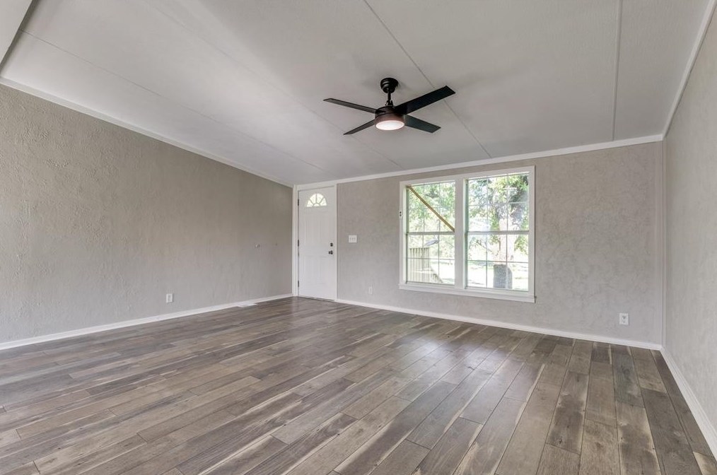 1051 Magnolia Mound, Kemp TX 75143-5952 exterior