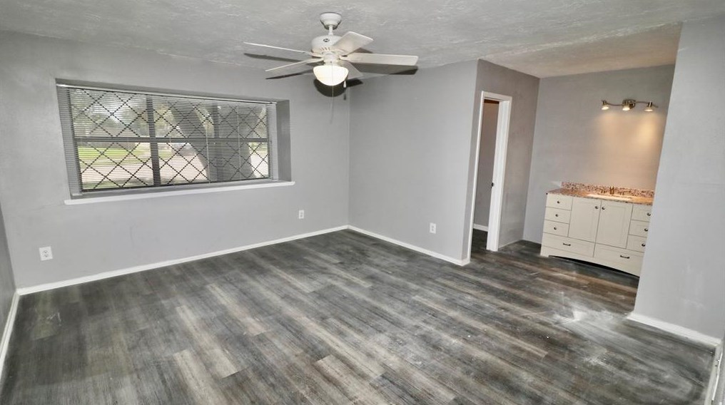 3932 Farrington St, Mesquite TX exterior