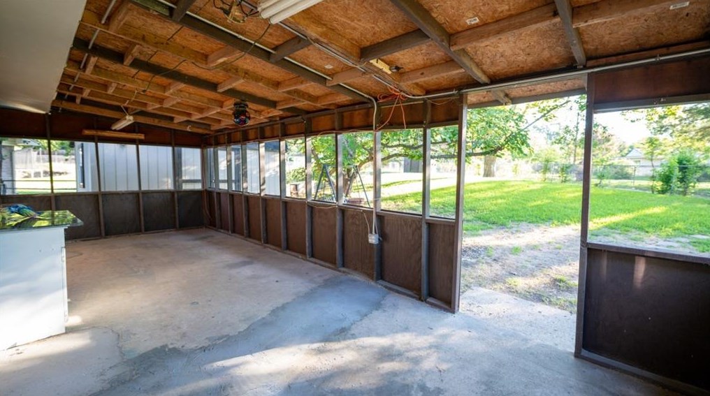 2422 Sue Cir, Mesquite TX exterior