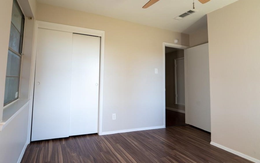 2422 Sue Cir, Mesquite TX exterior