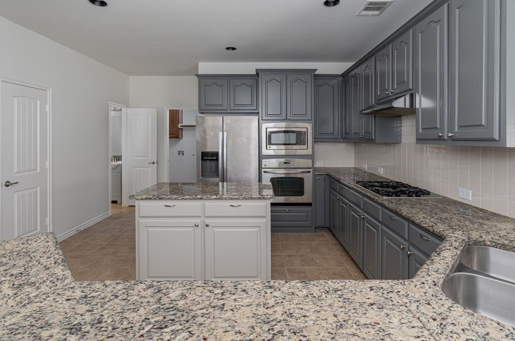 4820 Lasso Ln, Mckinney TX 75070-6509 exterior