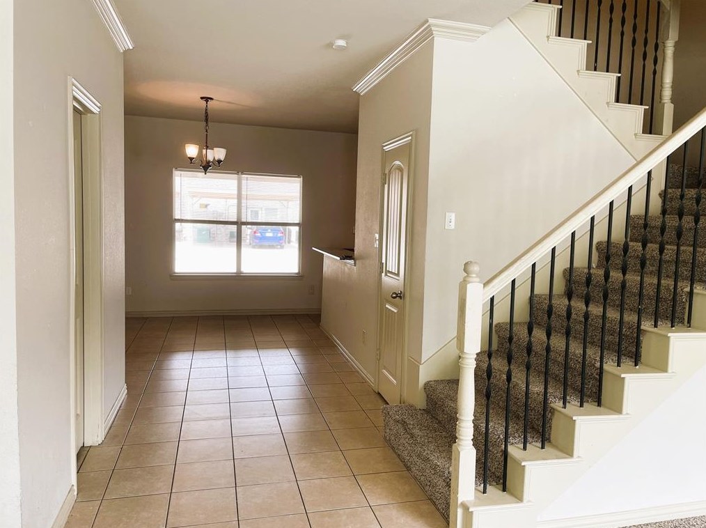 2316 Calendar Ct, Grand Prairie TX  75050-7621 exterior