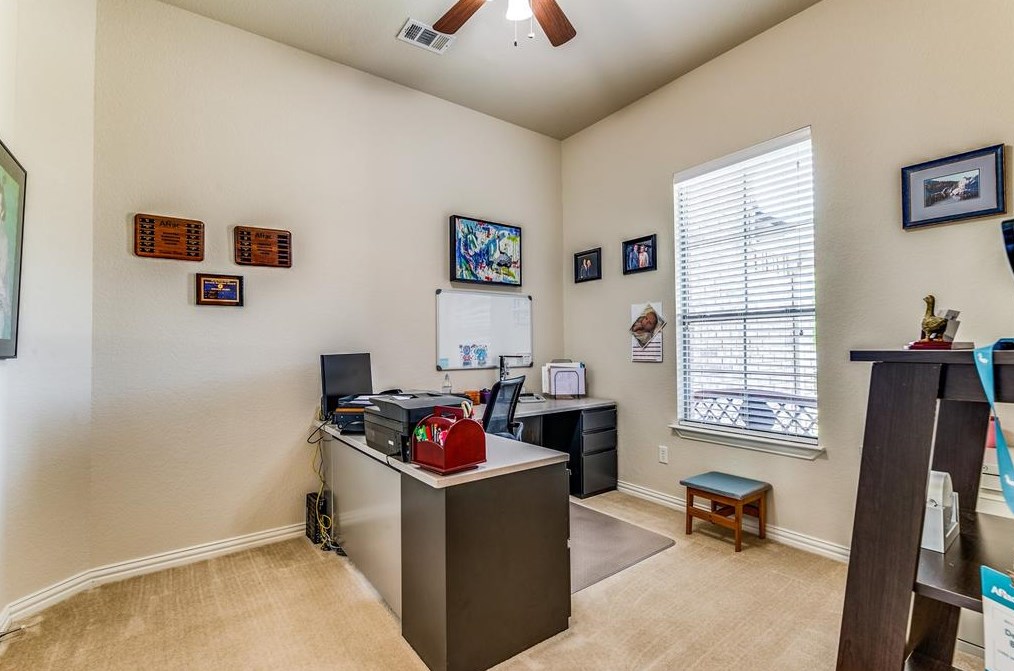 2736 Las Ventanas Trl, Fort Worth TX  76131-2807 exterior