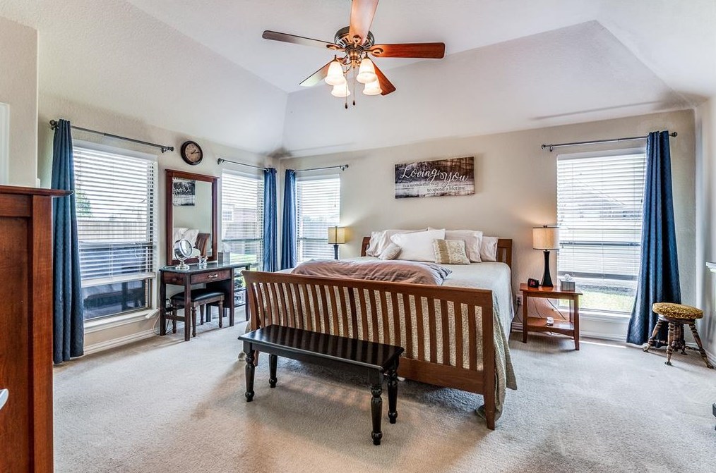 2736 Las Ventanas Trl, Fort Worth TX  76131-2807 exterior