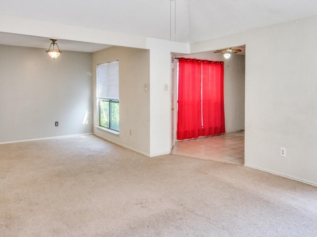 920 Old Barn Ln, Mesquite TX 75149-6868 exterior