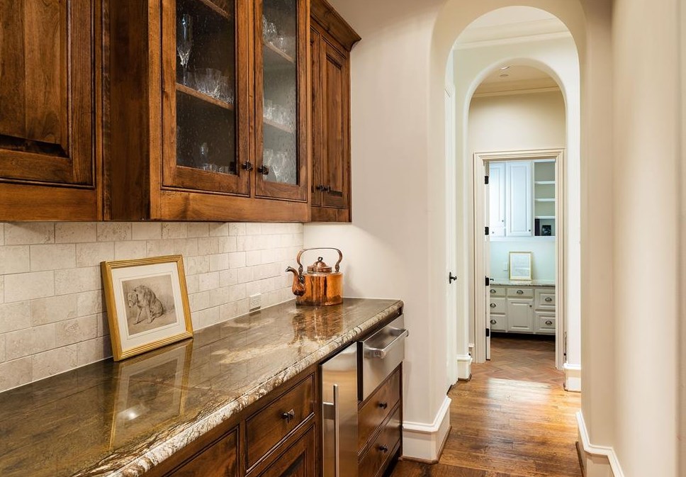 6223 Park Ln, Dallas TX 75225-2305 exterior