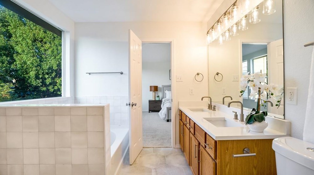 10232 Coolidge Dr, Mckinney TX 75070-3227 exterior