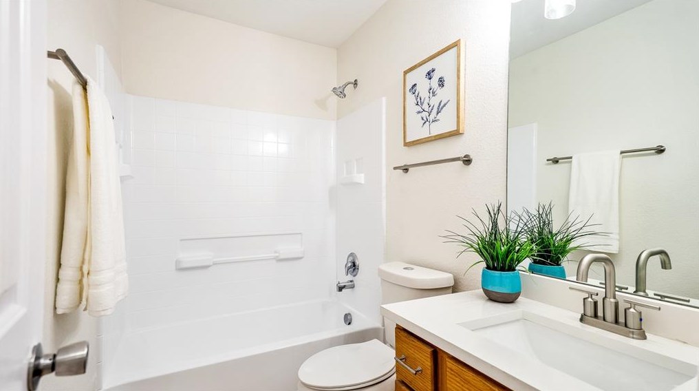 10232 Coolidge Dr, Mckinney TX 75070-3227 exterior