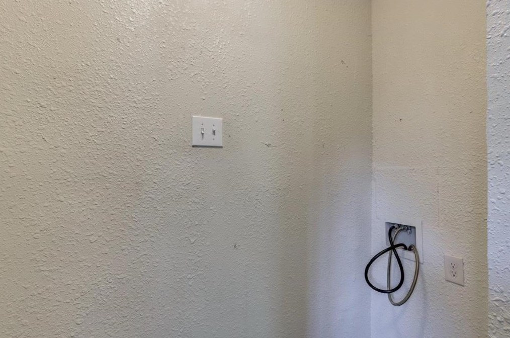 4226 Sherwood Dr, Mesquite TX 75150-1651 exterior