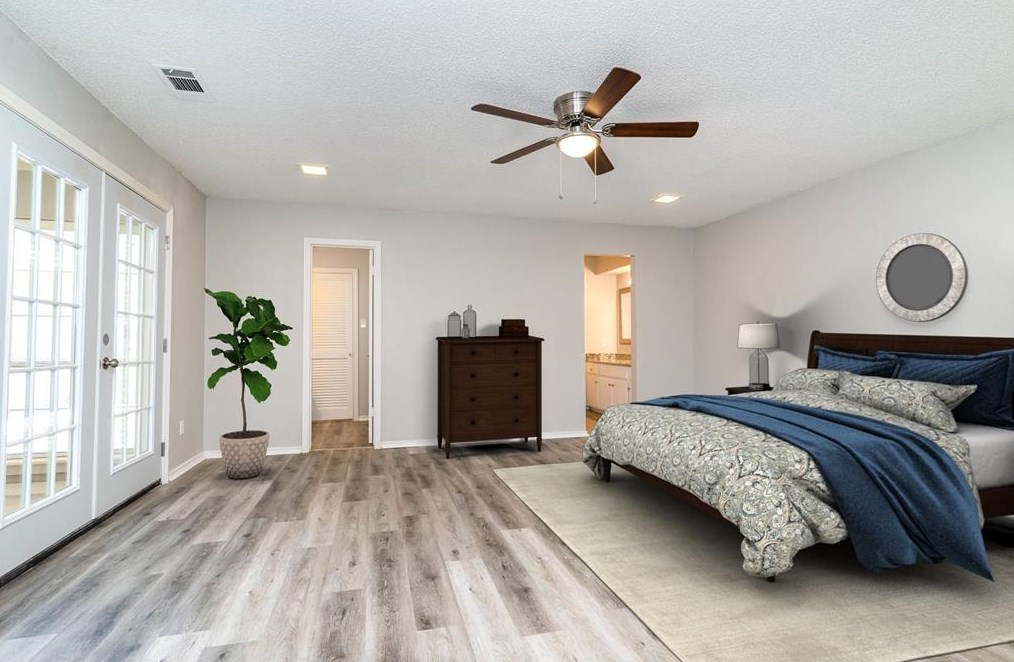 10117 Morgan Mdw Ln, Dallas TX 75243-2617 exterior