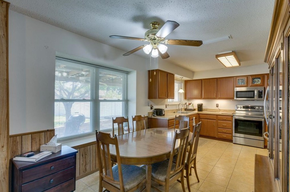 1510 Roundrock Trl, Mesquite TX 75149-5333 exterior