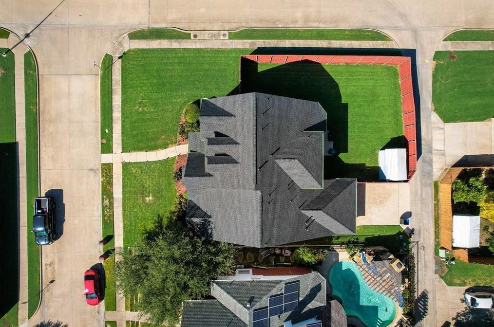 3408 Fallbrook Dr, Mesquite TX 75182-4018 exterior