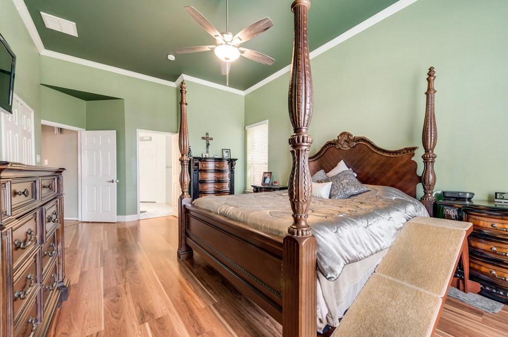 3408 Fallbrook Dr, Mesquite TX 75182-4018 exterior