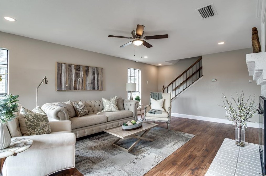 917 Crk Vly Rd, Mesquite TX 75181-1241 exterior