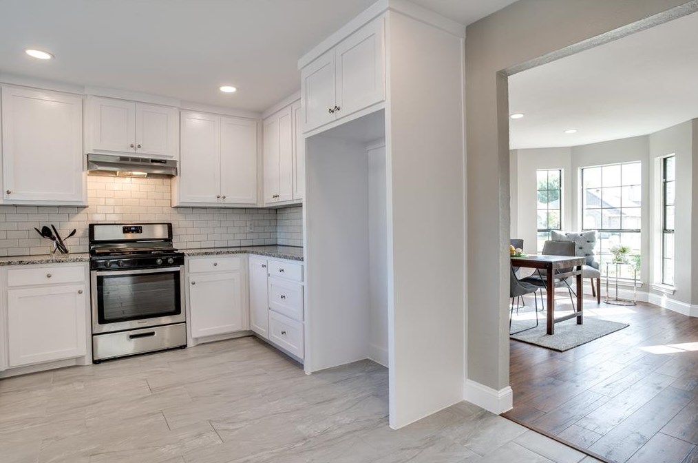 917 Crk Vly Rd, Mesquite TX 75181-1241 exterior