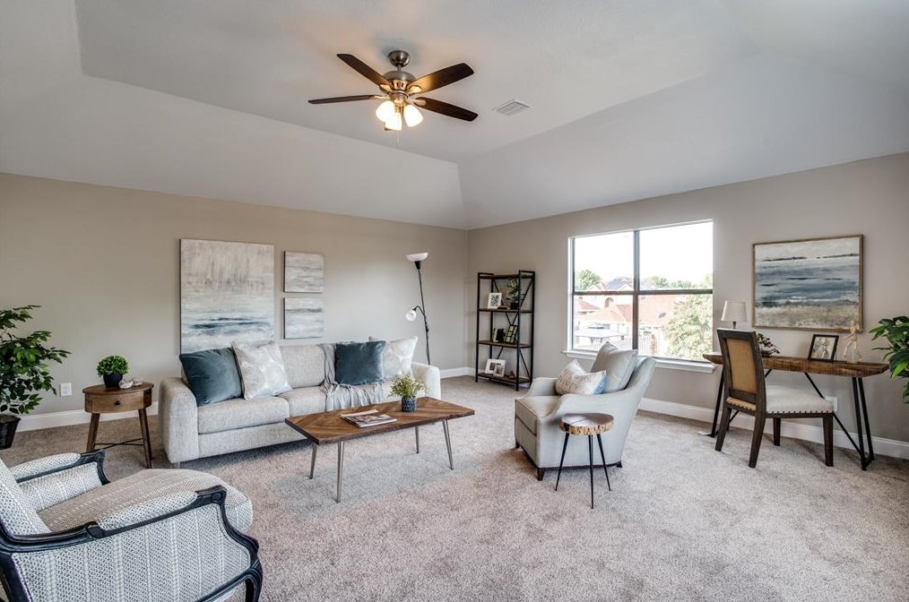 917 Crk Vly Rd, Mesquite TX 75181-1241 exterior