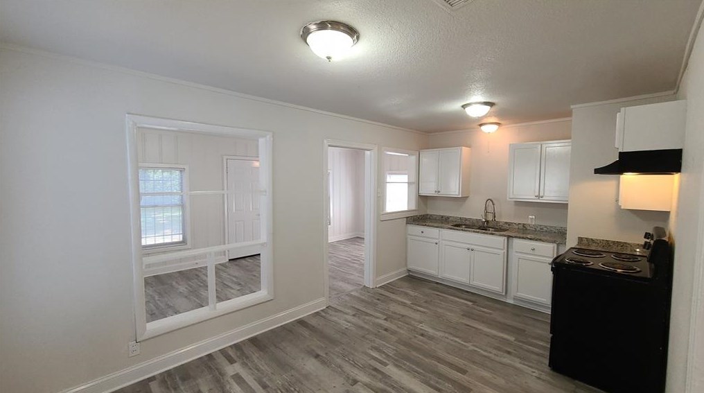 4324 Tacoma St, Dallas TX 75216-6633 exterior