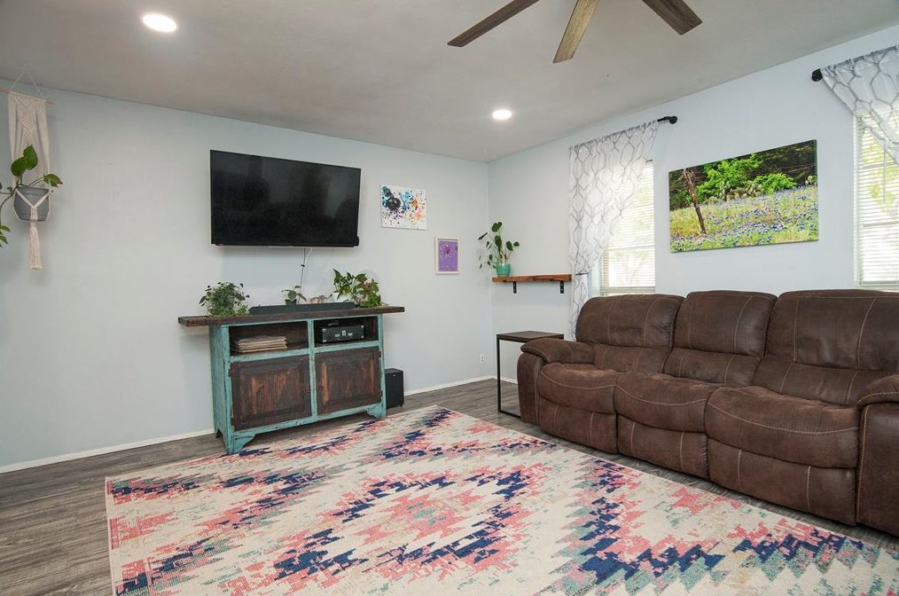 5811 Redwood Ln, Rowlett TX 75089-3179 exterior