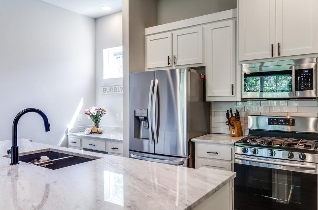 316 Henderson Ave, Dallas TX  exterior