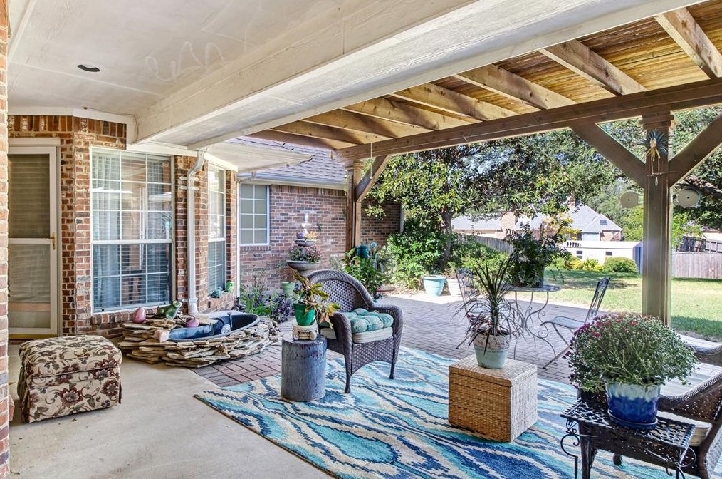 1701 Palomino Dr, Rowlett TX 75088-6562 exterior