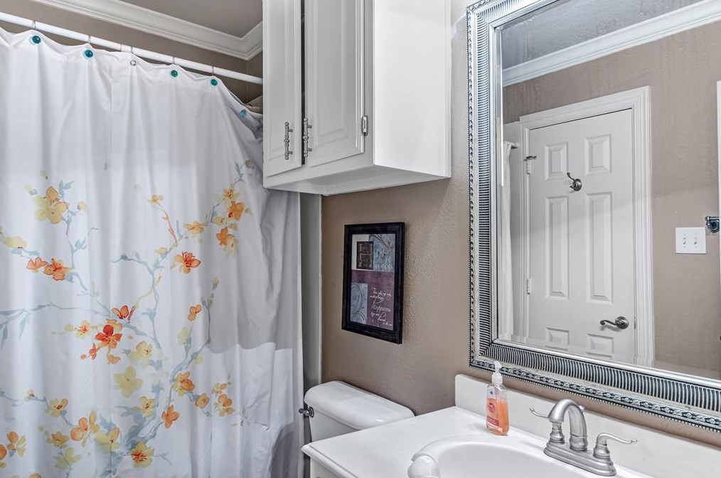 1701 Palomino Dr, Rowlett TX 75088-6562 exterior