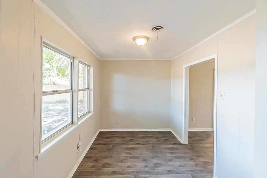 4914 San Marcus Dr, Mesquite TX 75150-1024 exterior