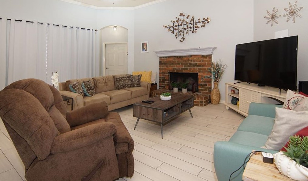 7306 Sand Pne Dr, Rowlett TX 75089-2764 exterior