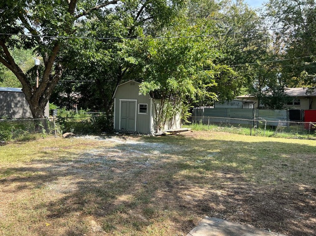 1332 Highland St, Mesquite TX 75149-1531 exterior