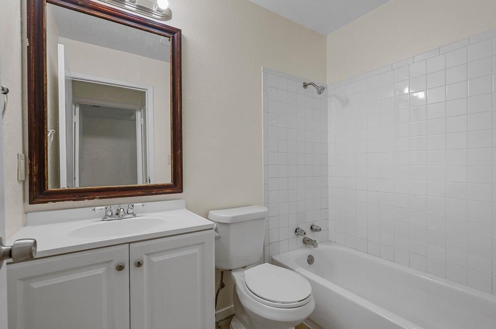 14306 Seminole St, Mesquite TX  75180-4218 exterior