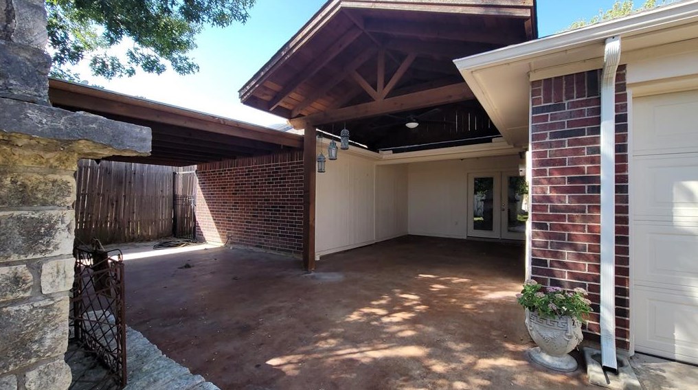 2016 Seminole Trl, Mesquite TX 75149-6695 exterior