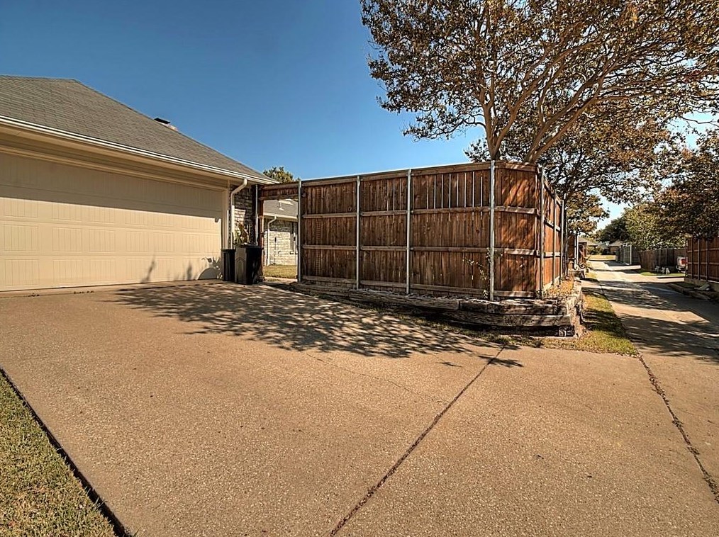 1218 Ter Dr, Mesquite TX 75150-4284 exterior