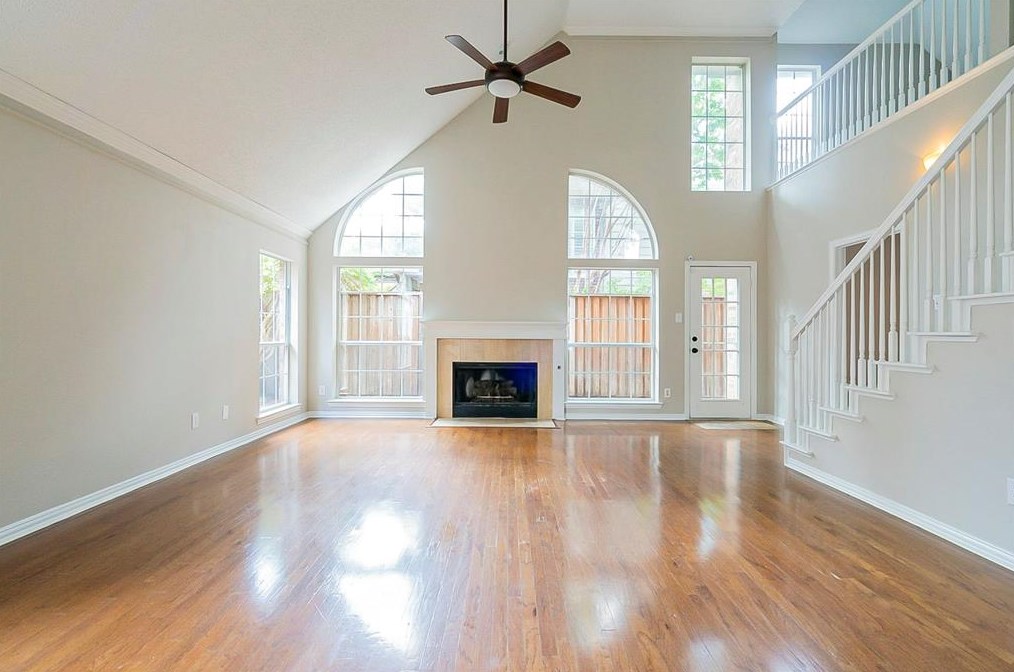 14593 Parker Ct, Addison TX 75001-7971 exterior