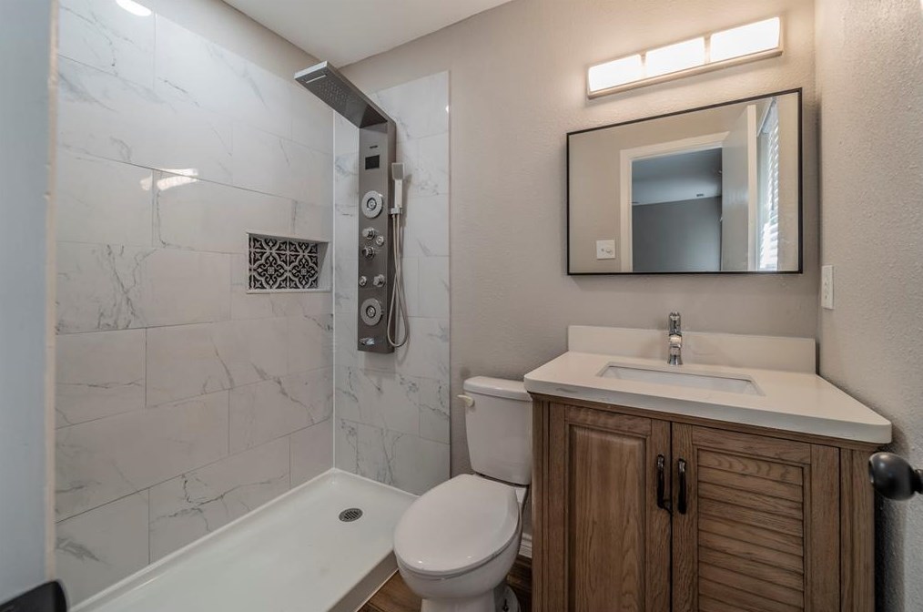 202 Mockingbird Trl, Mesquite TX 75149-2937 exterior