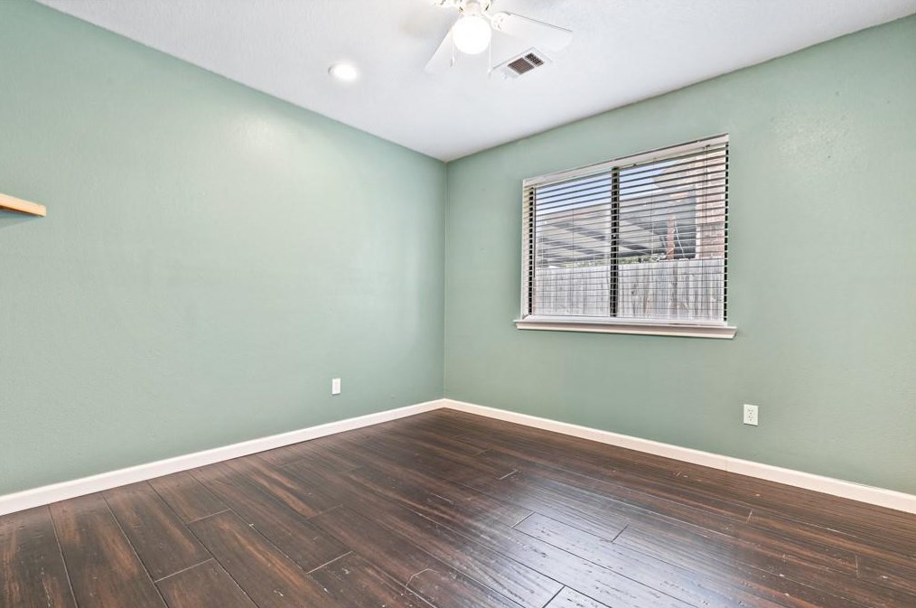 7613 Tulane Dr, Rowlett TX 75088-8526 exterior