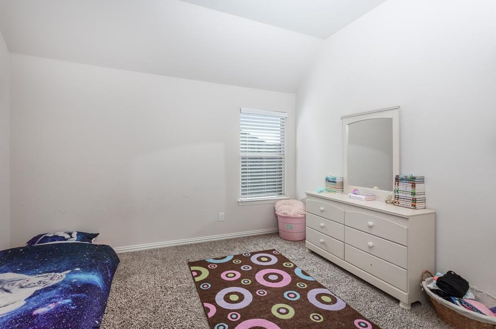 5112 Fringetree Dr, Mckinney TX 75071-8366 exterior