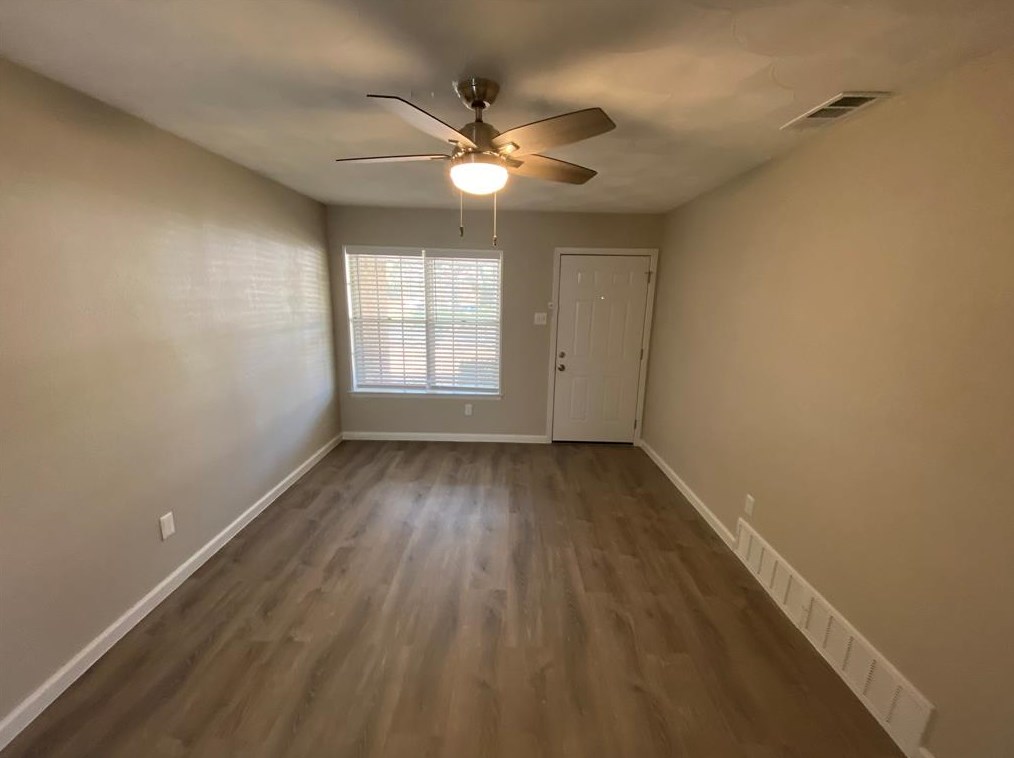 14312 Briarcrest Dr, Mesquite TX  75180-3504 exterior