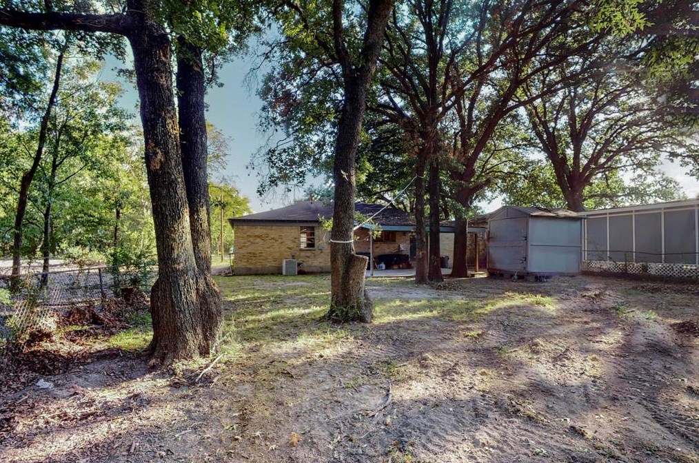 11513 Oak Tree Rd, Mesquite TX exterior