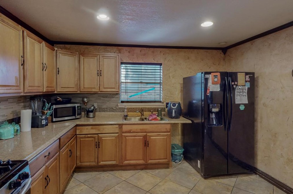 11513 Oak Tree Rd, Mesquite TX exterior