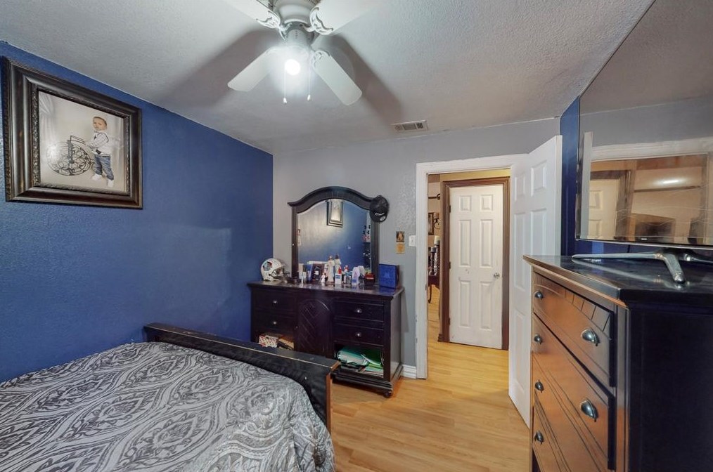 11513 Oak Tree Rd, Mesquite TX exterior