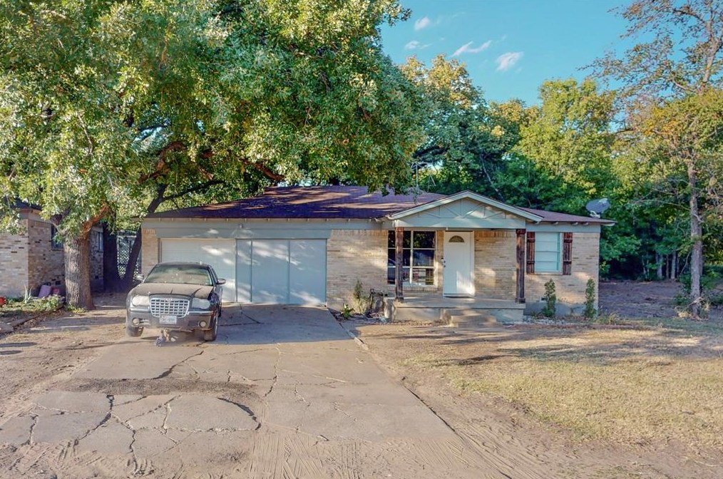 11513 Oak Tree Rd, Mesquite TX exterior