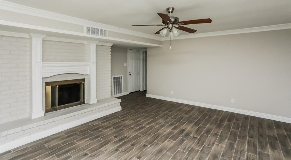 9017 Willowbrook Dr, Rowlett TX  75088-4616 exterior