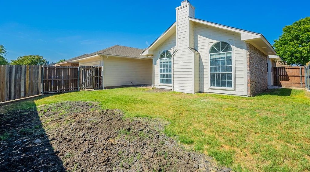 7214 Alissa Dr, Rowlett TX 75089-3788 exterior