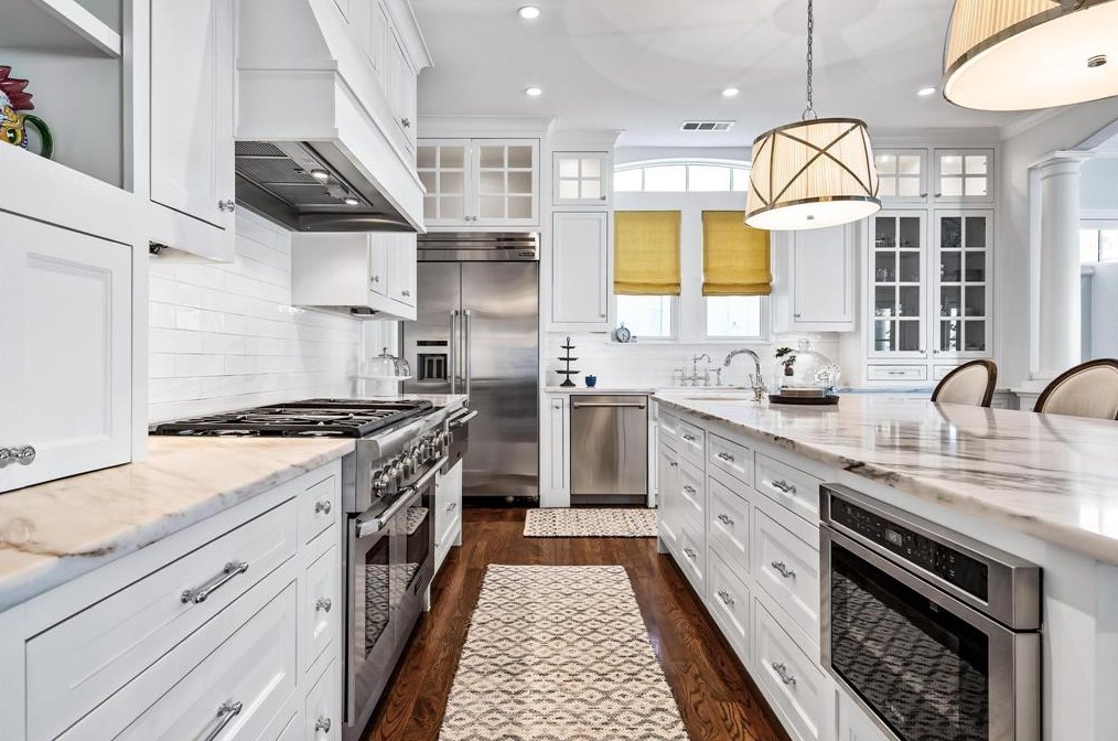 6713 Vanderbilt Ave, Dallas TX  75206-6136 exterior